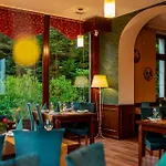 Wernera & Hotel 3*