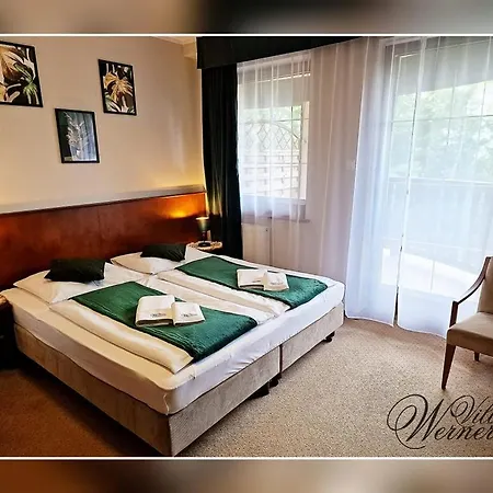 Wernera & Hotel 3*